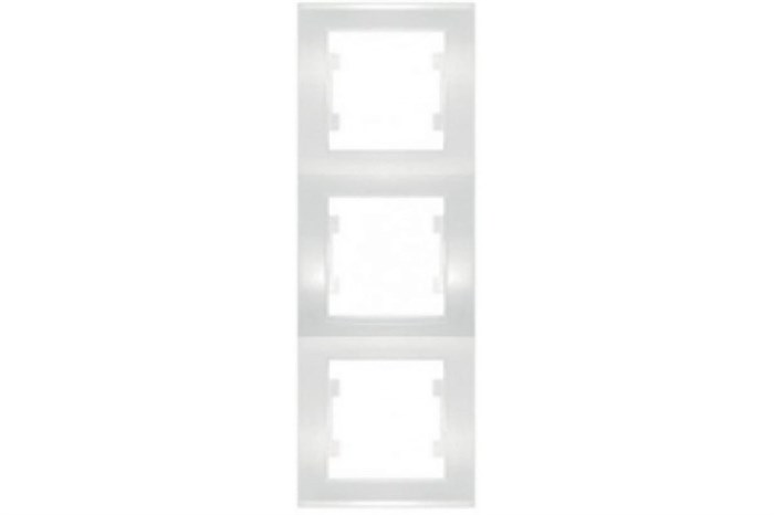 Трехместная вертикальная рамка, белая UNIVersal Бриллиант 7947472 - фото 3517530